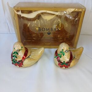 Bombay Christmas Turtle Doves Tealight Set Metal Enamel Bird Candle Holder